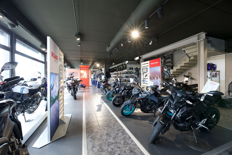 dealer showroom